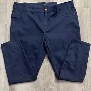 41- NWT Navy Blue Women's Pants